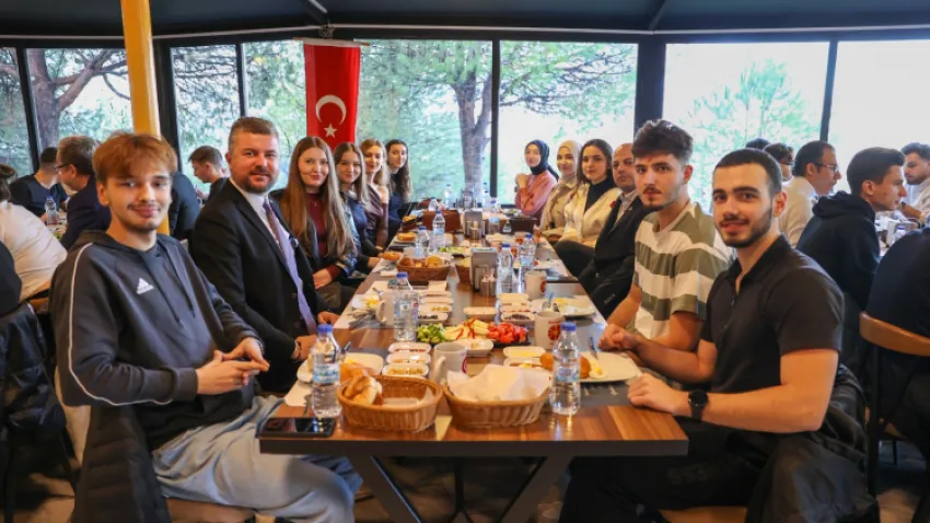 Kuzey Makedonya Türkçe Eğitim Bayramı kahvaltı buluşması