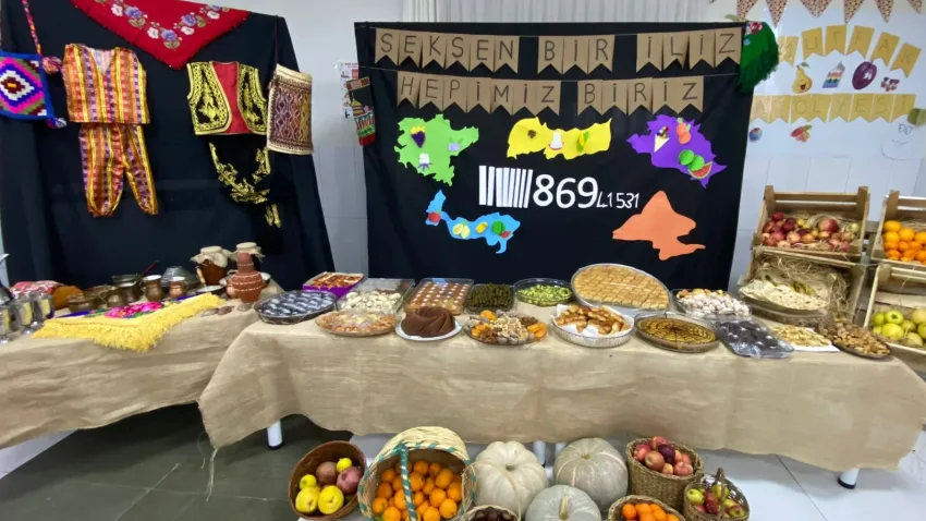 Özlale, Yerli Malı Haftası’nda tarım ve eğitim güvenliğine dikkat çekti