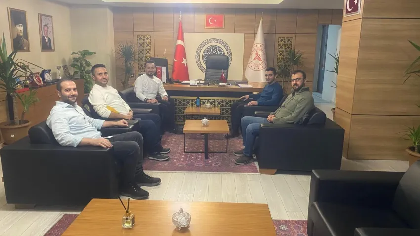 Radyoloji uzmanlarıyla MHRS yoğunluğu görüşüldü haberinin görseli