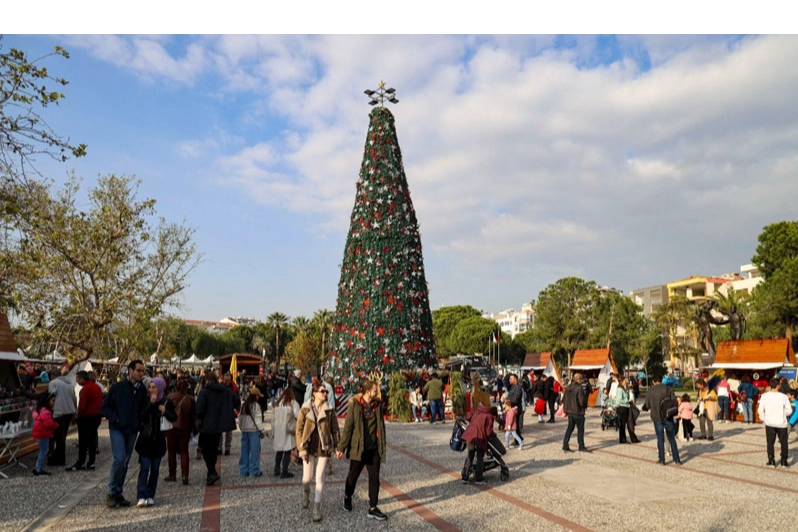 Yeni Yıl Pazarı O ilçede Açılıyor haberinin görseli