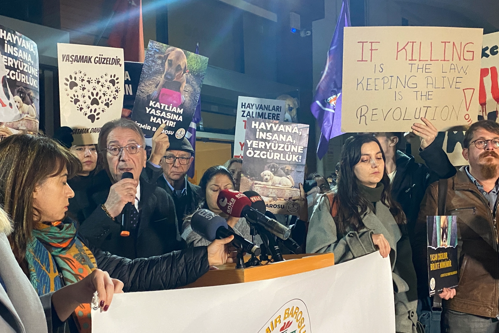 İzmir Barosu’ndan Hayvan Hakları Yönetmeliğine tepki: Tek bir hayvanı teslim etmeyeceğiz