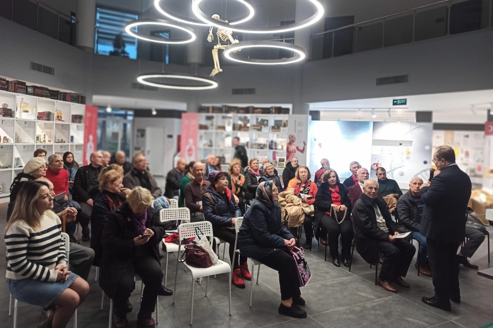 Sağlık Buluşmaları'nda deri sağlığı ve bakımı konuşuldu