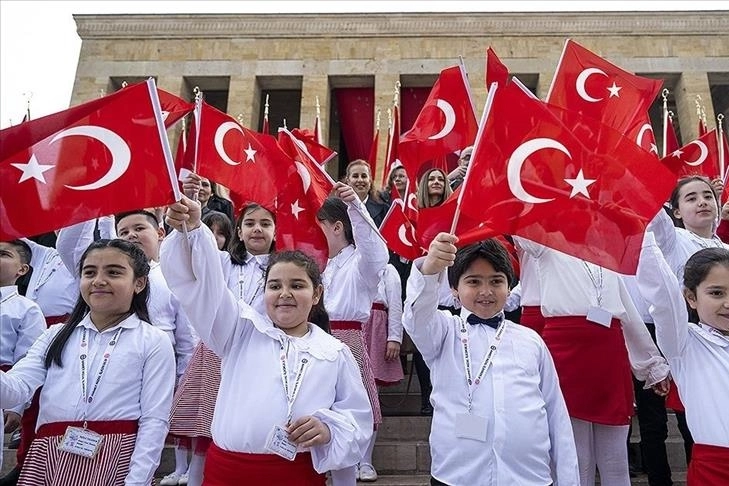 Bakanlıktan 23 Nisan açıklaması: Kutlamaları 81 ilden seçilen çocuklar planlayacak