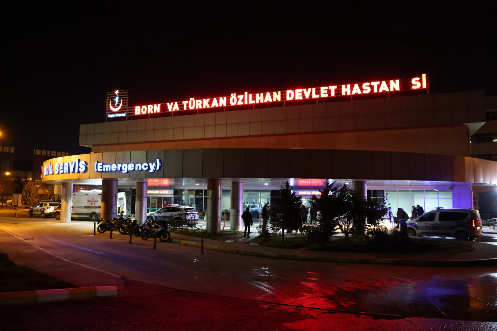 İzmir haber: Bornova'da bıçaklı kavga! 7 yaralı...