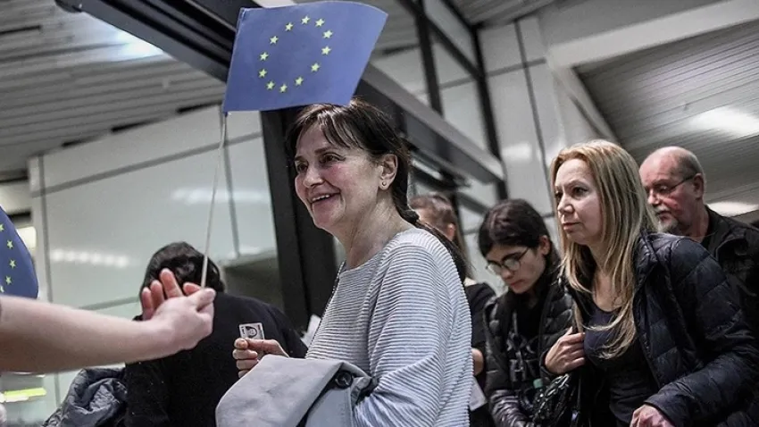 2 ülke daha AB'nin vizesiz seyahat bölgesine dahil oldu: Şengen ülkeleri 29’a çıktı haberinin görseli