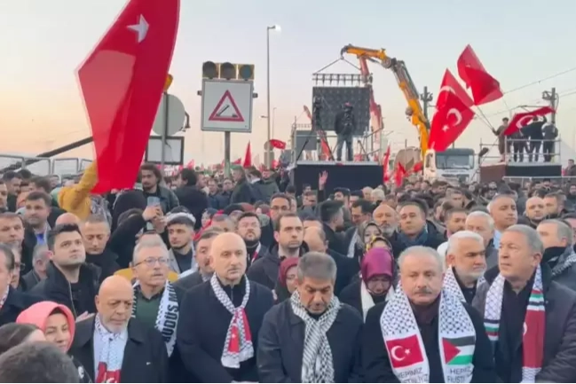 Binlerce vatandaş Büyük Filistin için bir araya geldi haberinin görseli