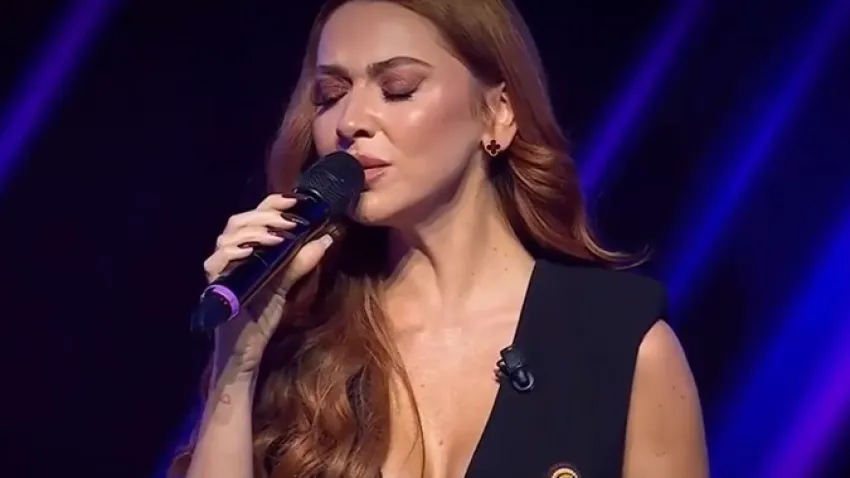 Hadise, O Ses Türkiye’de Narin için şarkı söyledi: Söylediği şarkı tepki çekti haberinin görseli