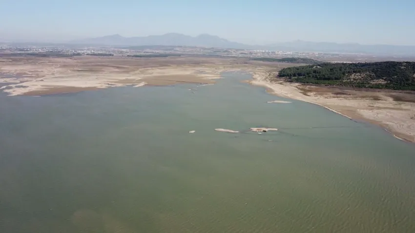 İzmir barajlar alarm veriyor: Su krizi kapıda haberinin görseli