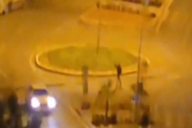 İzmir haber: Yeni yıl magandası kıskıvrak yakalandı haberinin görseli