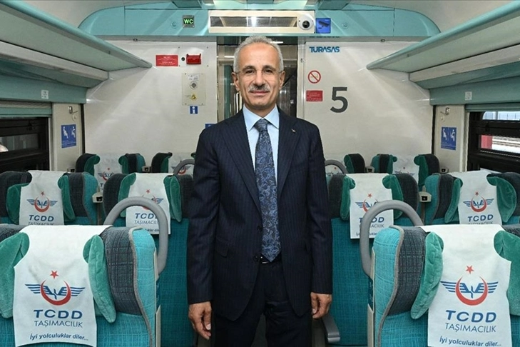 2024 yılında milyonlarca emekli seyahatte indirimden faydalandı haberinin görseli