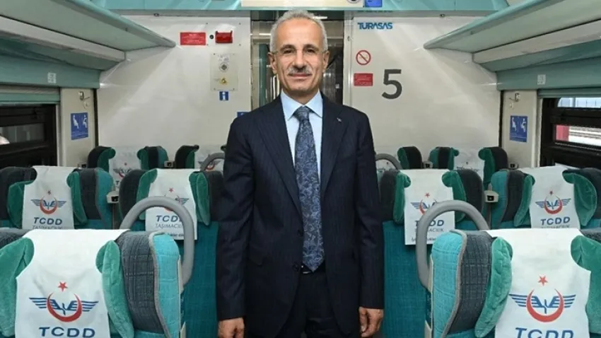 2024 yılında milyonlarca emekli seyahatte indirimden faydalandı haberinin görseli