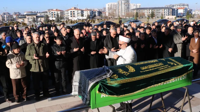 TBMM Başkanı Kurtulmuş, Afyonkarahisar'da cenaze törenine katıldı haberinin görseli