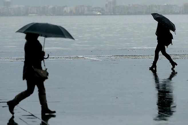 Meteorolojiden İzmir’e sağanak yağış uyarısı