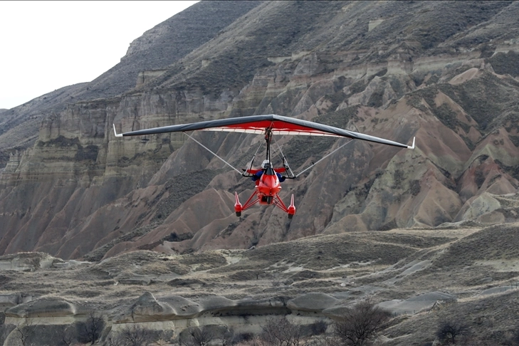 Kapadokya'yı havadan keşfet: Microlight ile eşsiz bir deneyim