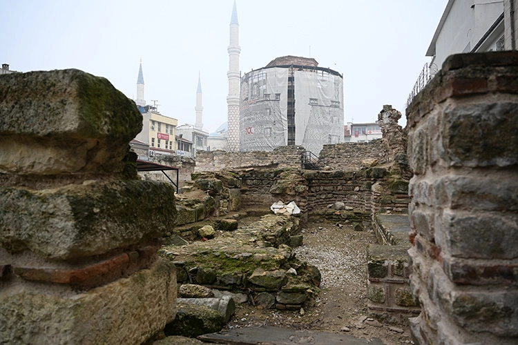 Makedon Kulesi restorasyonu ikinci etap çalışmalarıyla devam ediyor