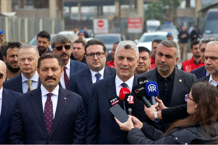 Bakan Bolat açıkladı: Binlerce kişi Suriye’ye geri döndü haberinin görseli