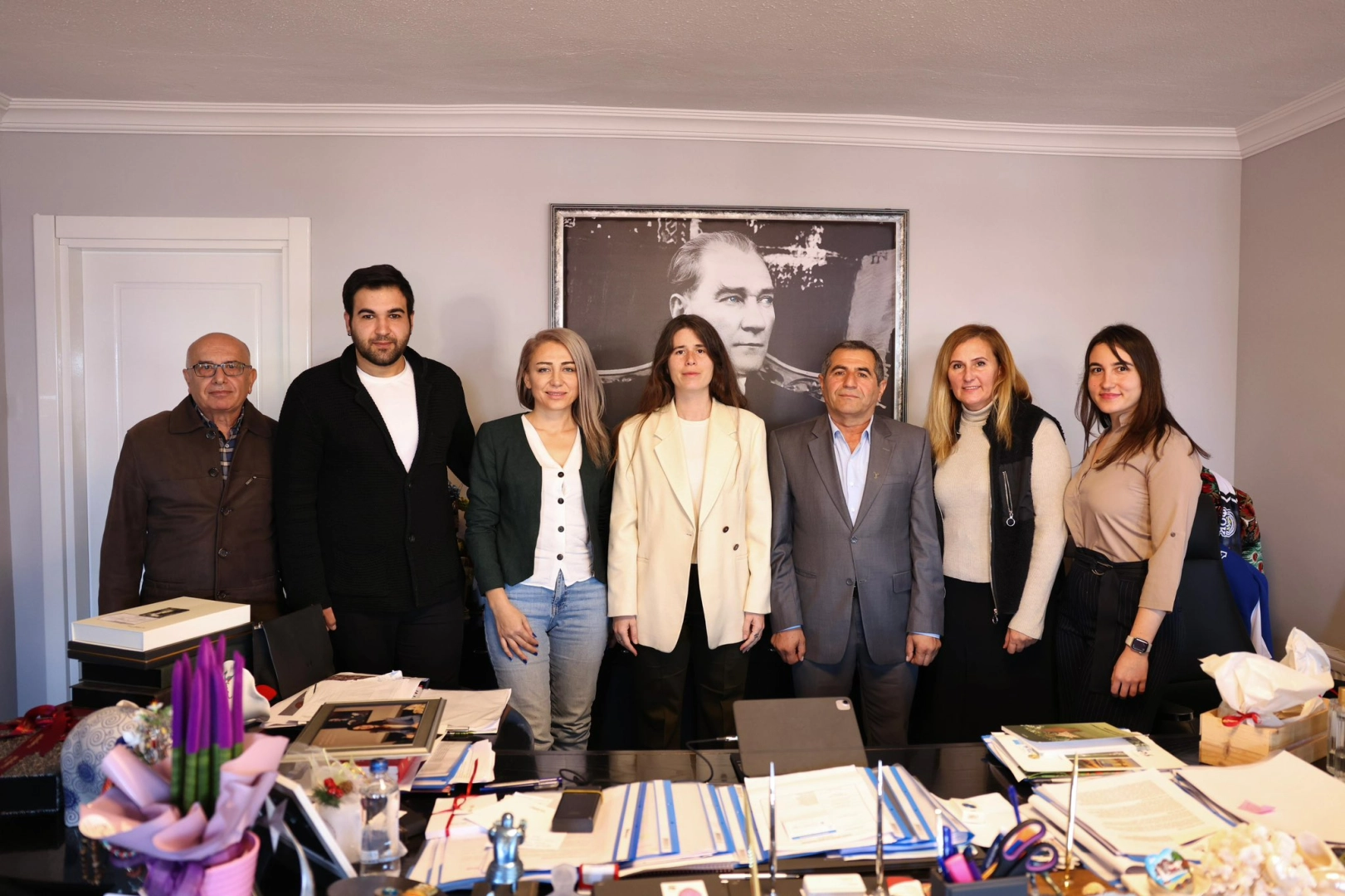 Çeşme’de dayanışma ve hoşgörü iklimi güçleniyor haberinin görseli
