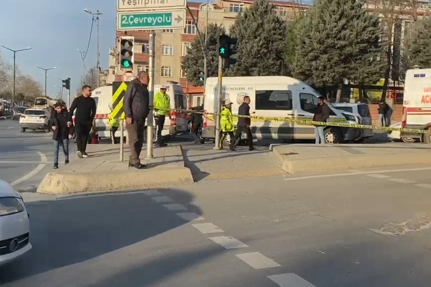 Kan donduran olay: Polisin durdurduğu aracın bagajından çıkan şoke etti!