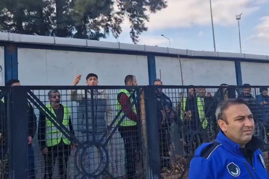 İZENERJİ'de çalışan taşeron işçilerden protesto