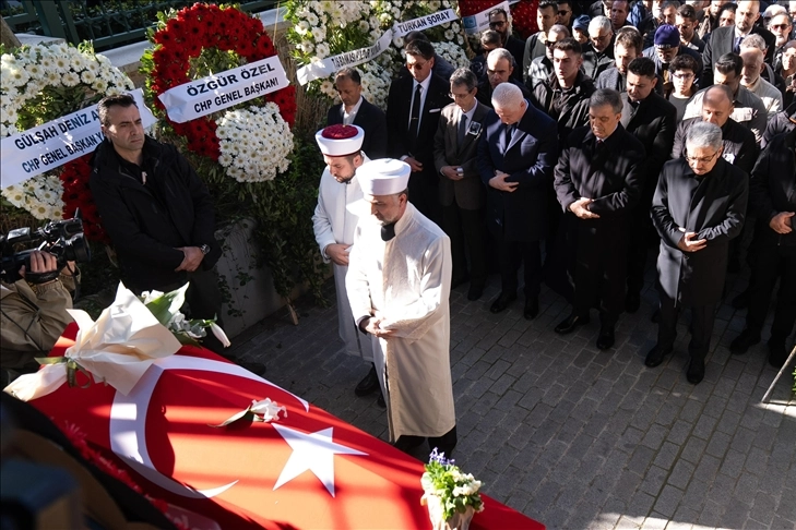 Yazar Selim İleri son yolculuğuna uğurlandı