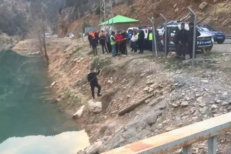 İddia: Adana’da 1 kişi baraj gölüne düştü haberinin görseli