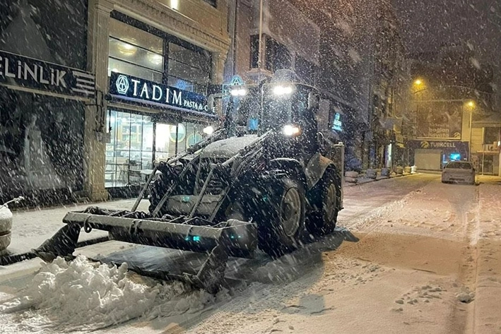 Eğitime kar engeli: Tatil edildi