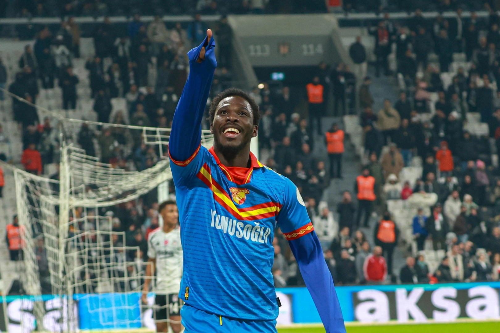 Göztepe'den Fofana'ya veda haberinin görseli