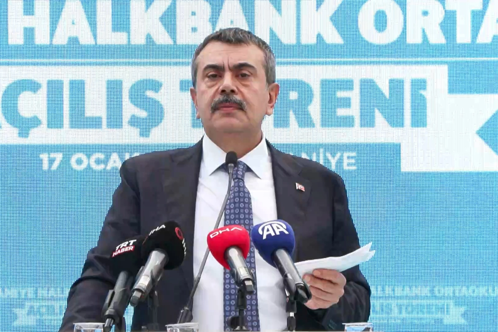 Bakan Tekin: Dünyada örnek gösterilen bir ülkeyiz!