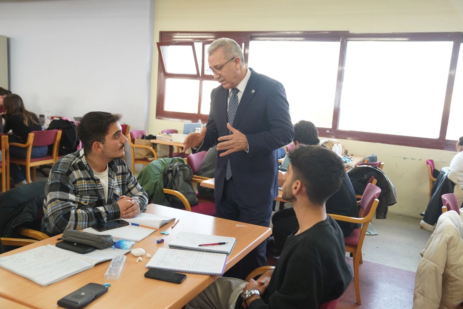 Rektör Budak’tan öğrencilere final motivasyonu: Desteğimizi sürdürmeye devam edeceğiz