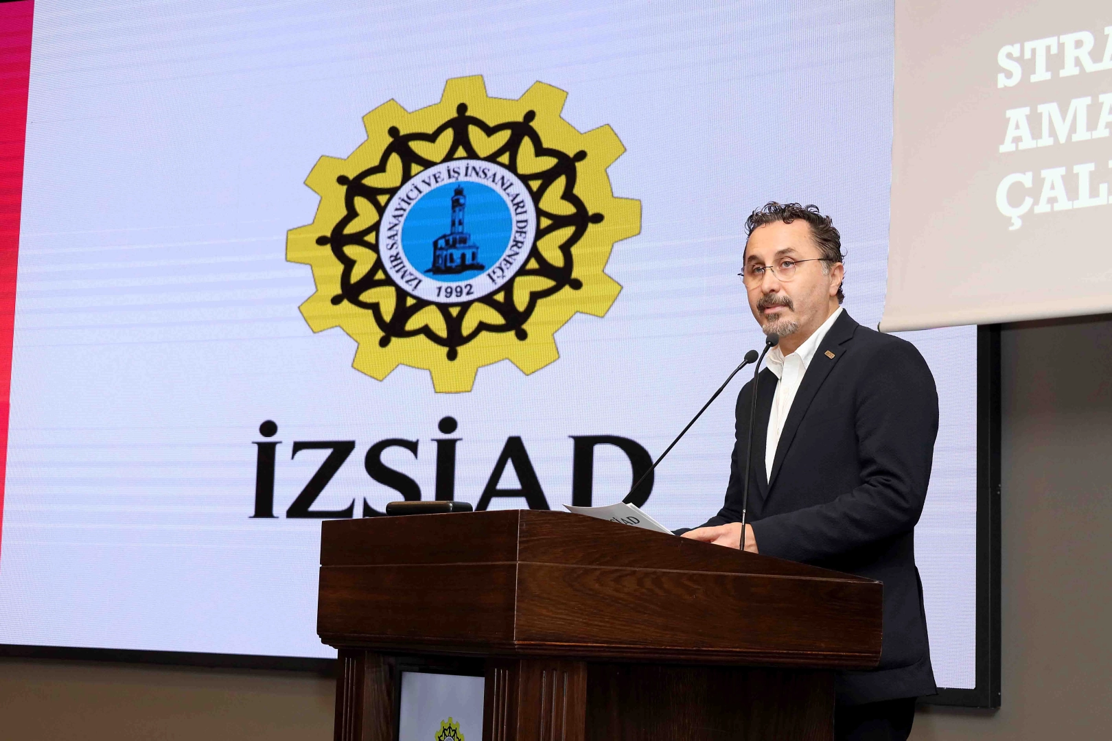 İZSİAD 2025’i fırsata dönüştürecek  