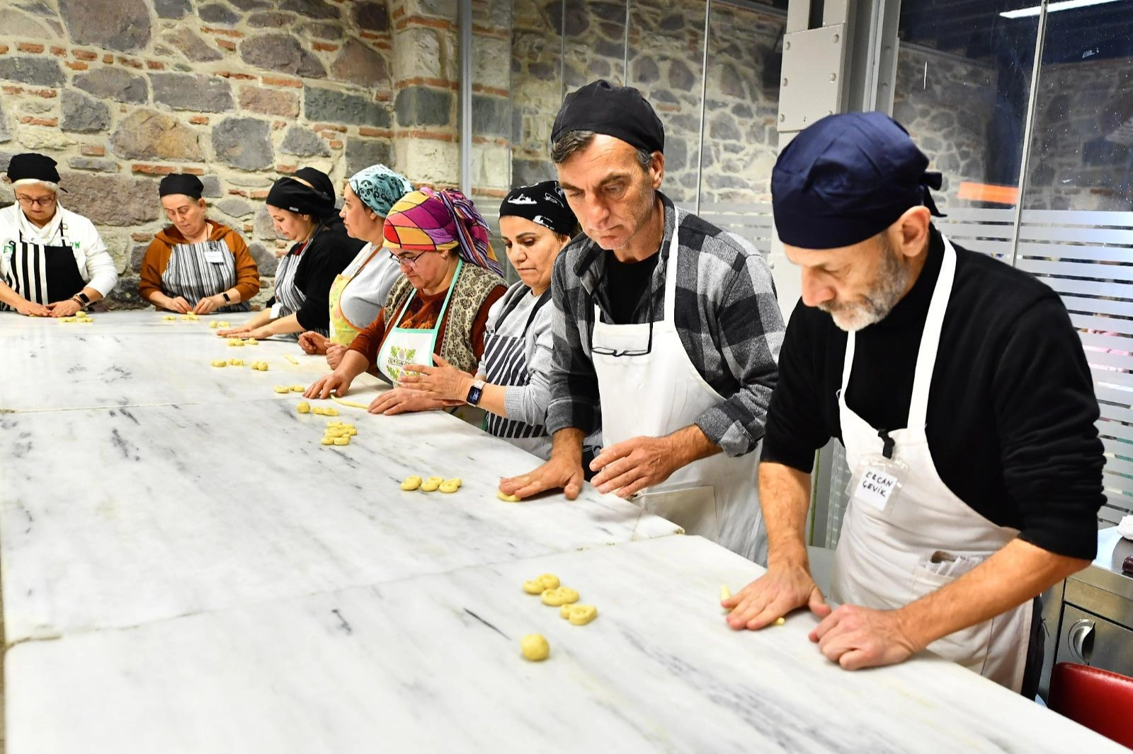 Meslek Fabrikası’ndan işitme engellilere yönelik pastacılık kursu