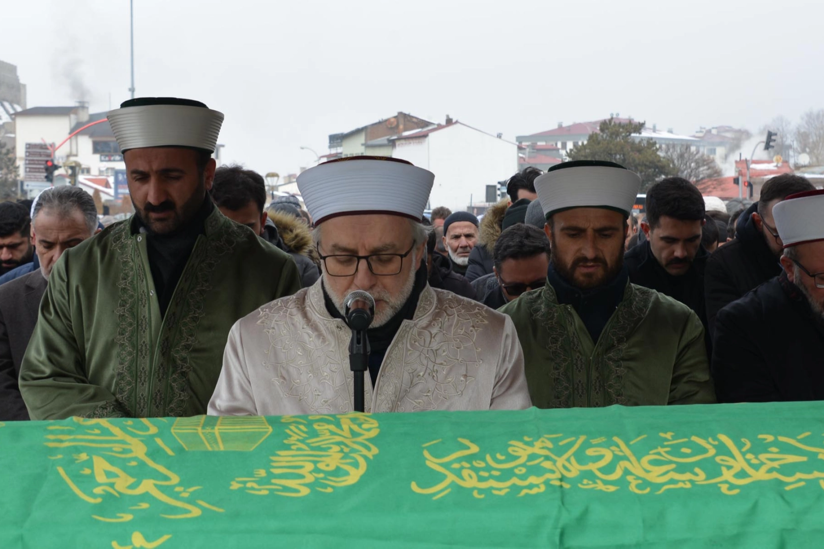 Soba gazından zehirlenmişti: 5 günlük yaşam mücadelesini kaybetti