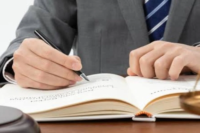 Eğitim-İş’ten MEB’e dava: Geçit yok haberinin görseli