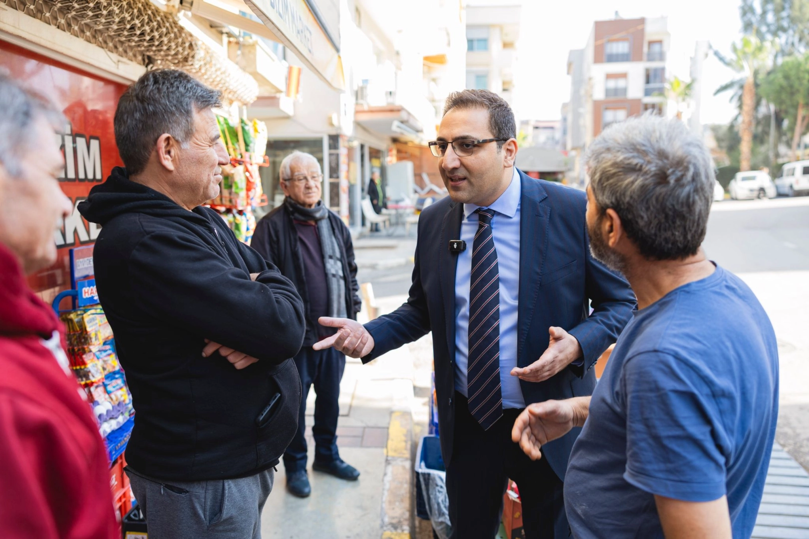 Balçova’da asfalt çalışması: Onur Mahallesi’nden Başkan Yiğit’e teşekkür