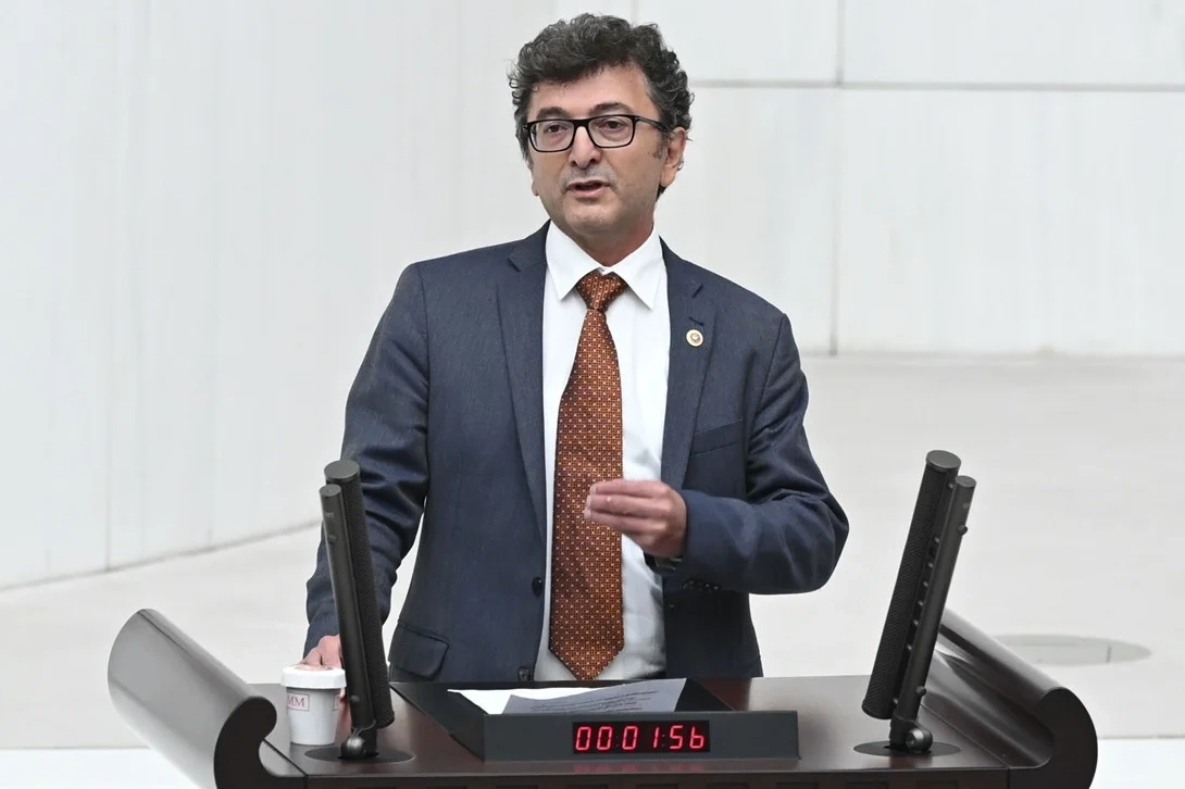 CHP’li Taşkın’dan kayyum tepkisi: Demokrasi geleneğine zarar veriyor