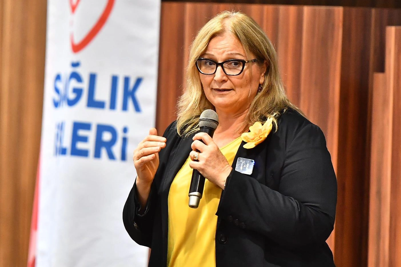 İzmir’de İleri Yaş Çalıştayı: 500 binin üzerinde ileri yaşlı insan var