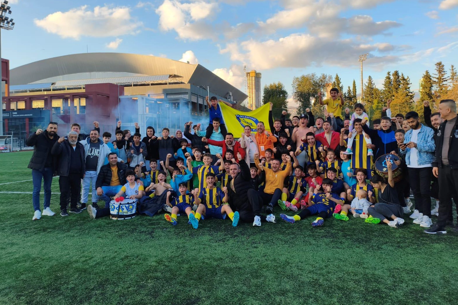 Buca Belediye Spor U-14 Takımı’ndan büyük başarı