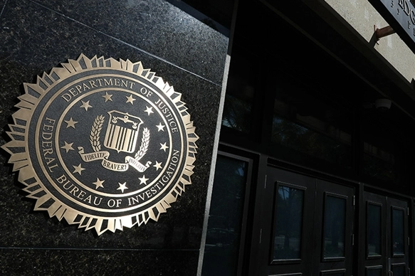 FBI'da ortalık karıştı: Üst düzey yetkililerden istifaları isteniyor!