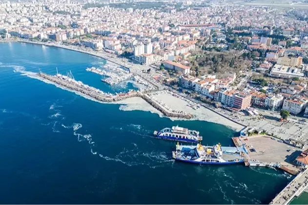 Çanakkale Boğazı'ndaki müsilaj dronla kaydedildi haberinin görseli