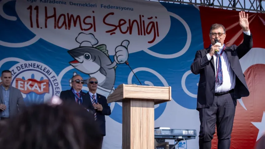 İzmir’de Karadeniz rüzgarı esti