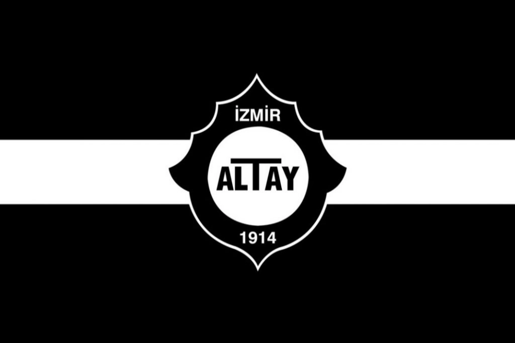 Altay'da 3 futbolcu geçen hafta ilk kez ligde forma giydi