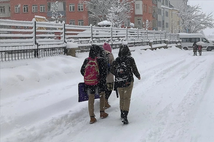 Eğitime kar engeli: Hangi illerde okullar tatil?