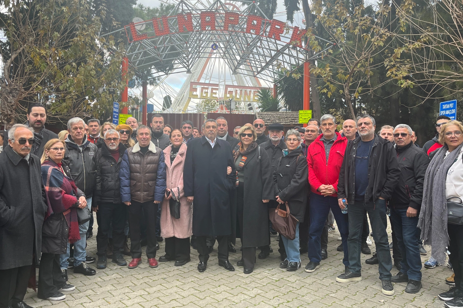 Önder Çoşkun: İzmir Fuarı bugünden sonra gömülmüştür