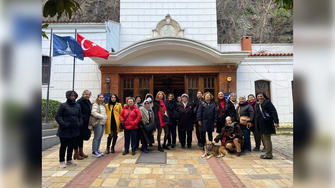 Çiğli’de tarihe yolculuk gezileri devam ediyor