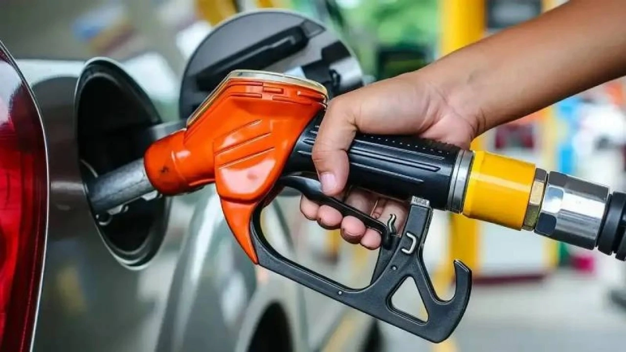 Benzin, motorin ve LPG ne kadar oldu? 11 Şubat 2025 akaryakıt fiyatları