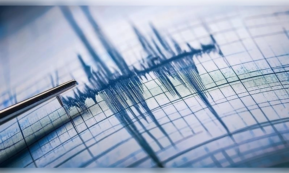 Ege Denizi'nde korkutan deprem