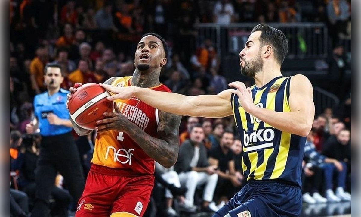 Fenerbahçe Beko-Galatasaray maçı yarıda kaldı!