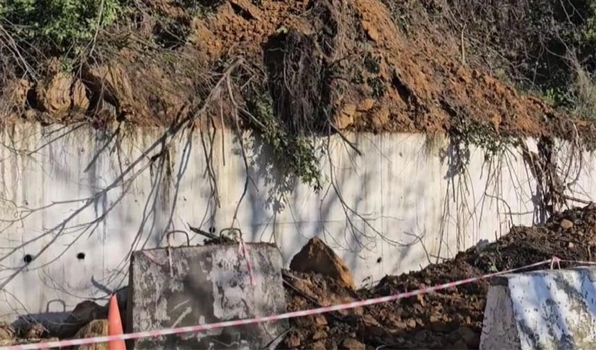 Zonguldak'ta heyelan: Ev tahliye edildi, yol trafiğe kapatıldı