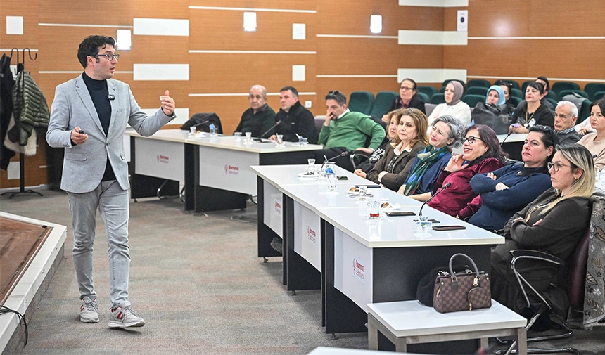 Bornovalı muhtarlara Özel Afet Çalıştayı