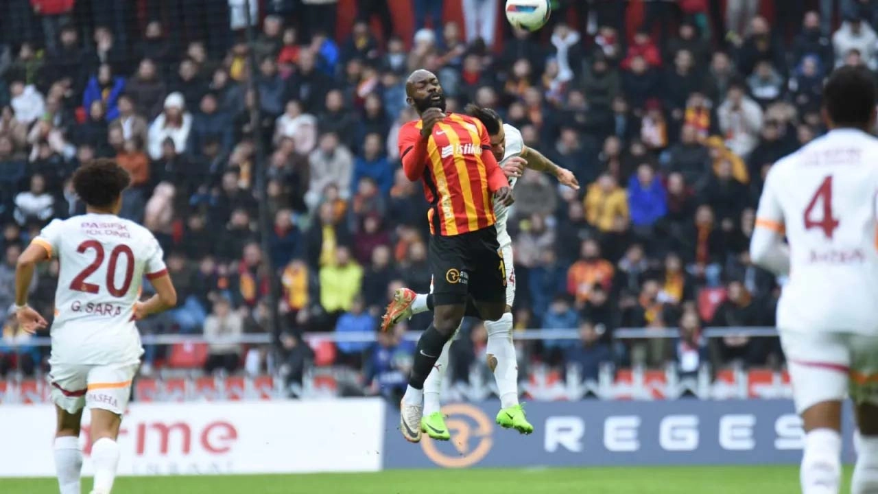 Kayseri’de kazanan yok: Kayserispor: 0 - Galatasaray: 0 haberinin görseli